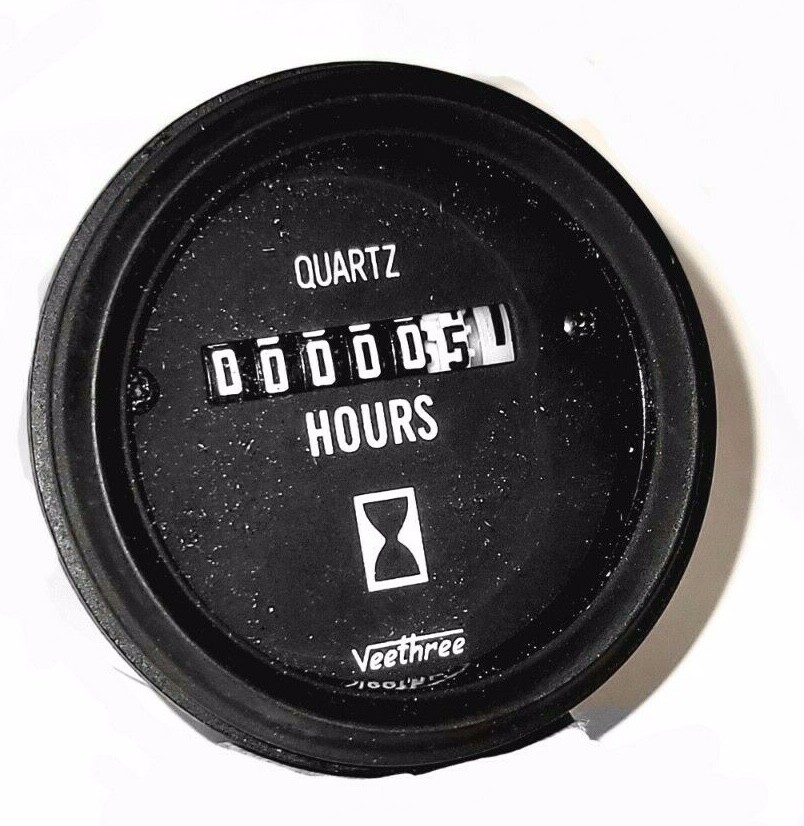 VEETHREE W-10THS VEM40992 HOUR METER W/ LIGHT *S50