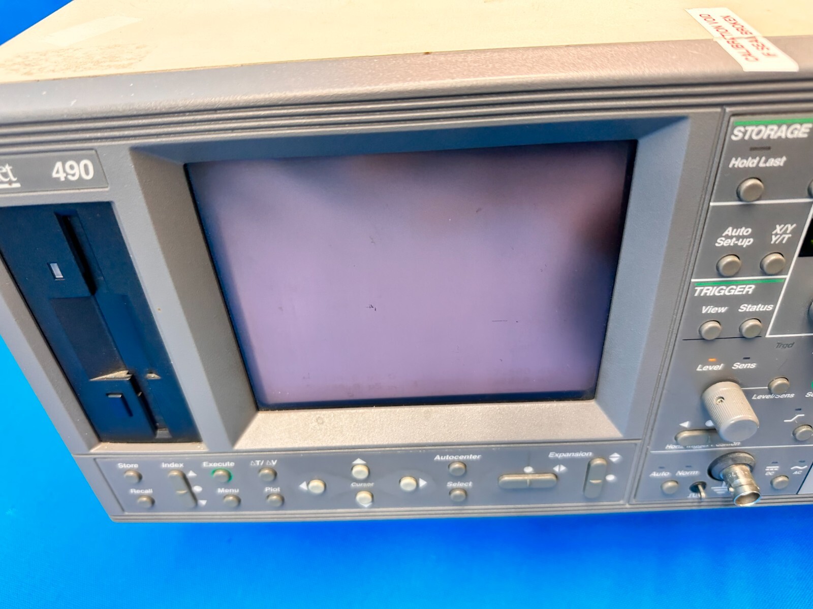 Nicolet 490 Digital Oscilloscope