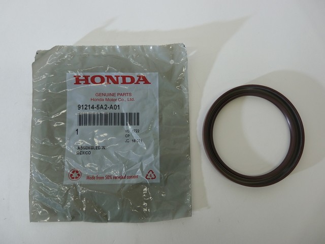 Genuine Honda Engine Crankshaft Seal 91214-5A2-A01