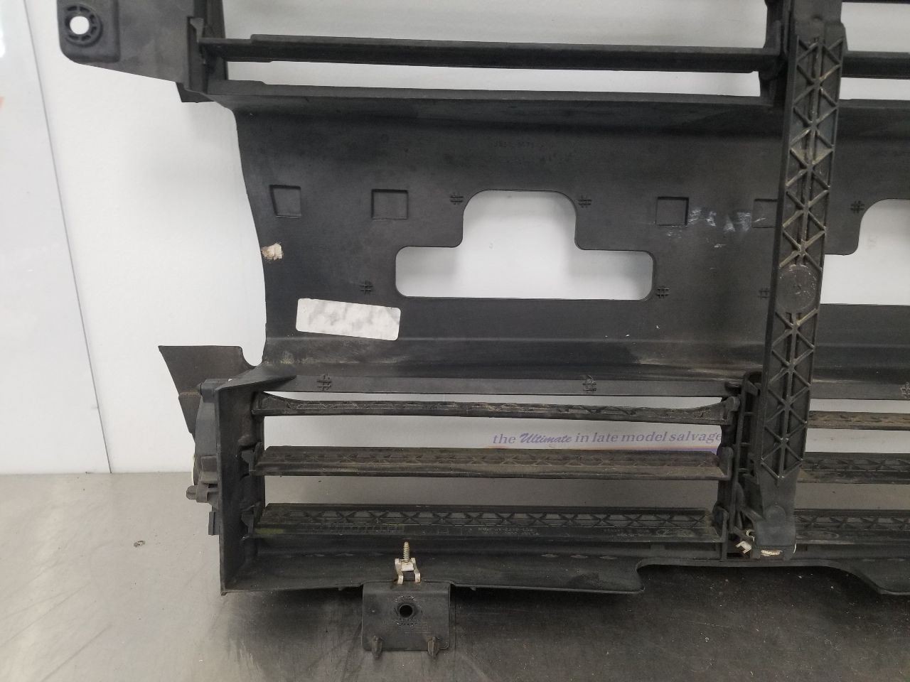 18 FORD EXPLORER BASE AIR SHUTTER 3.5L