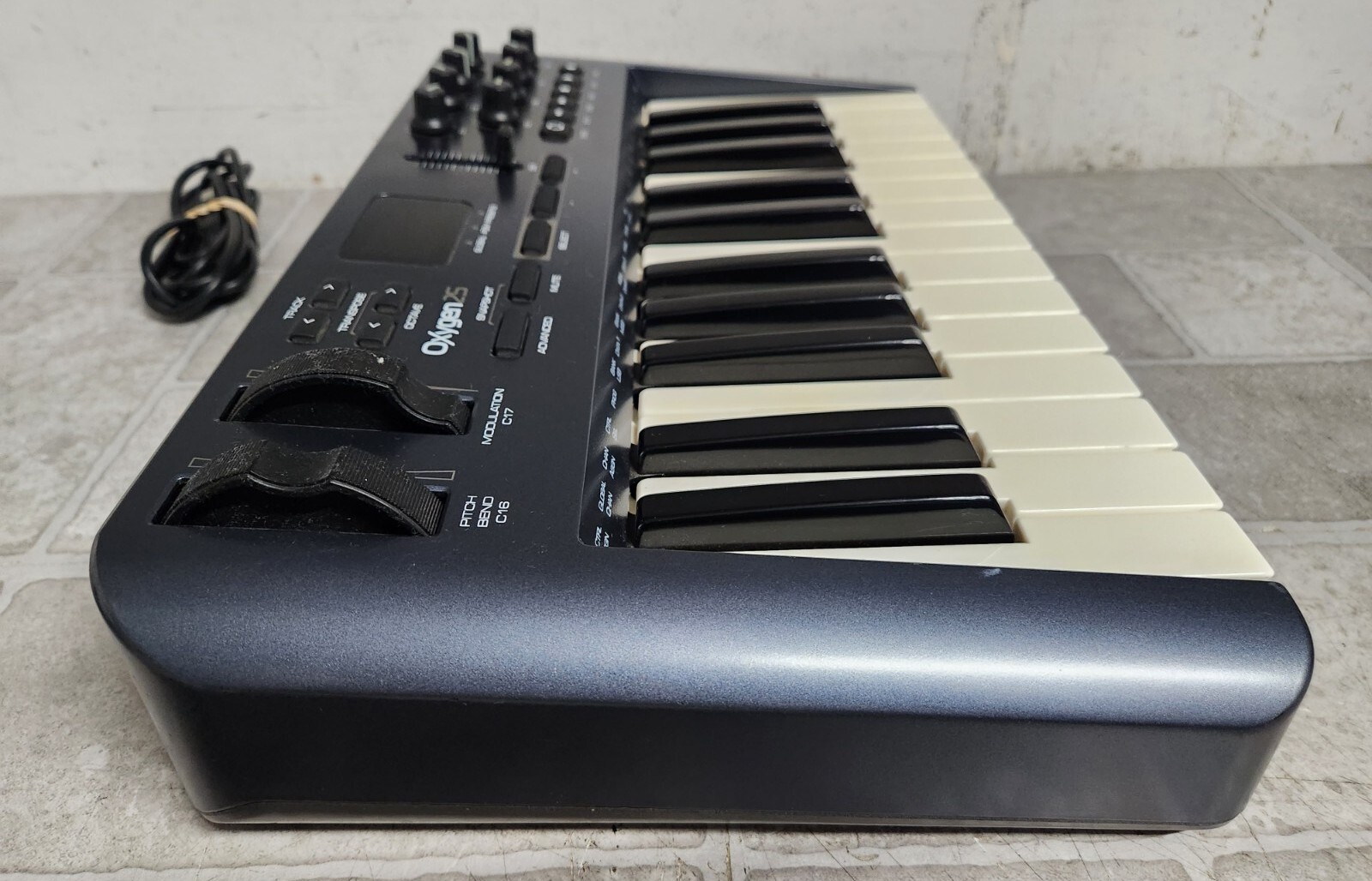 M-Audio Oxygen 25 USB Keyboard 3rd Gen