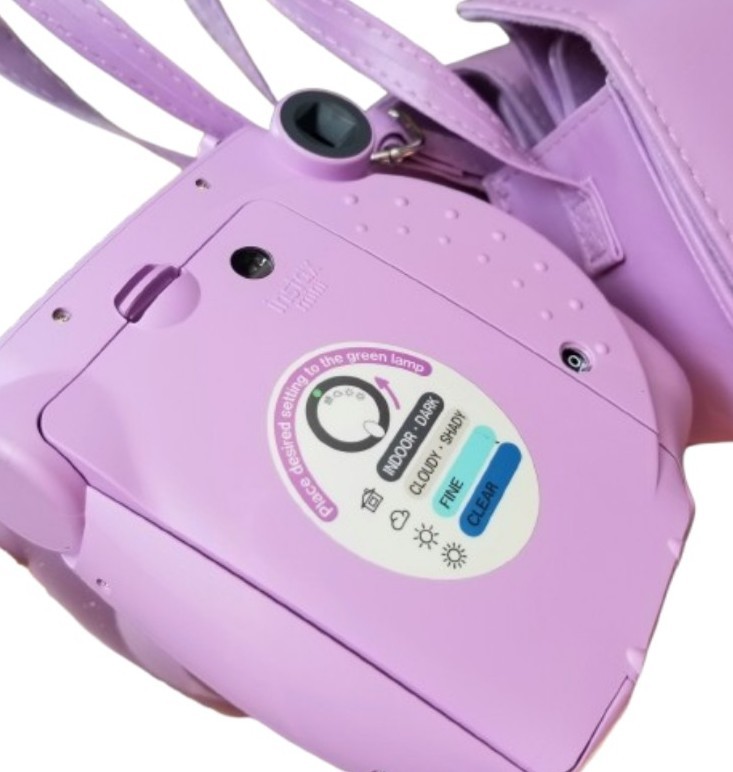 Lilac Fujifilm Instax Mini 7S Instant Camera with Matching Case