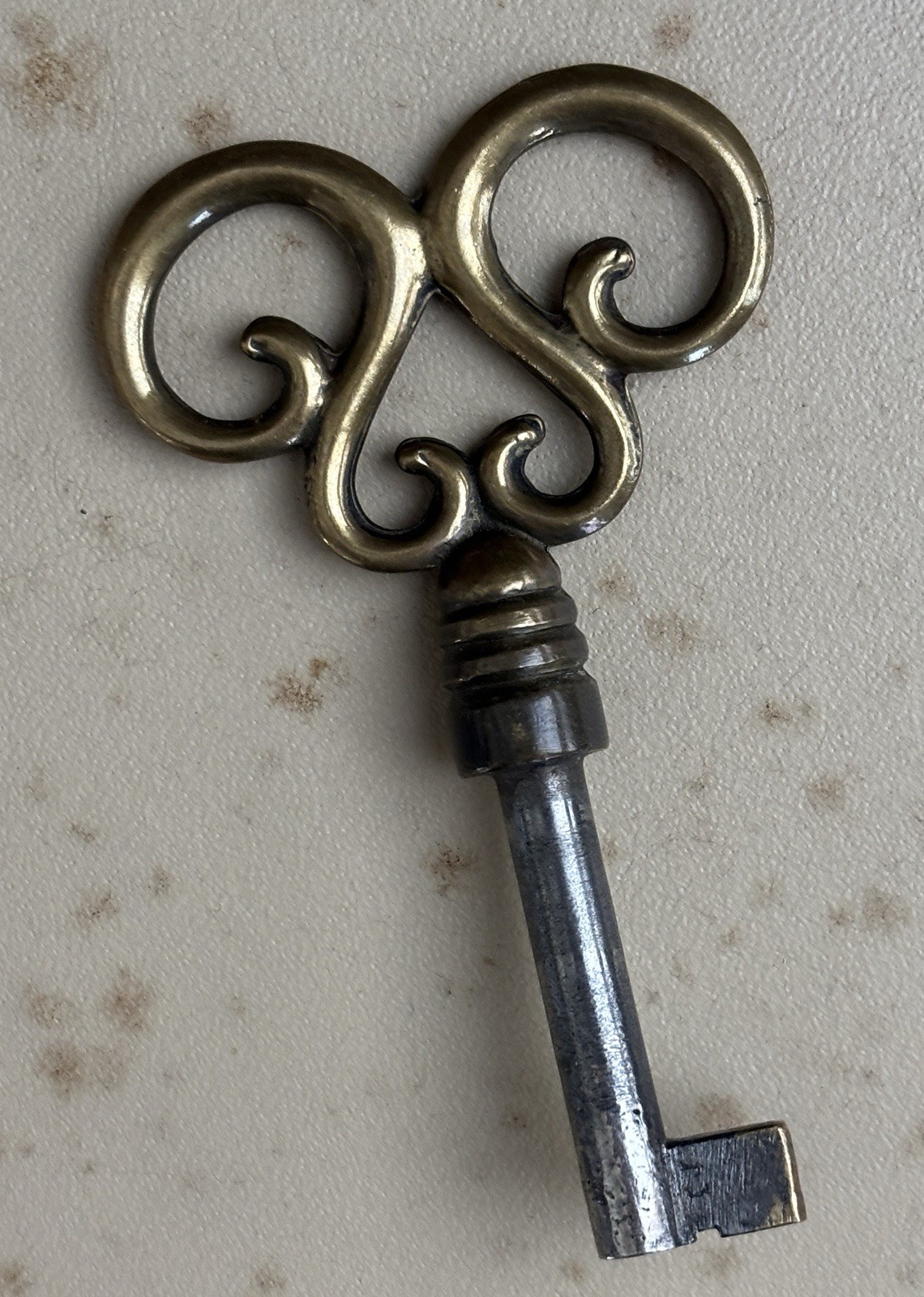 Lovely Trefoil Antique French Skeleton Latch Door Cabinet Key Brass Iron Display