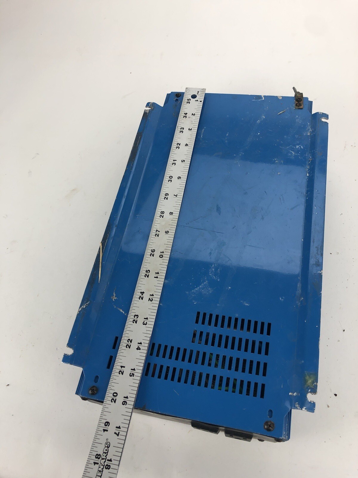 Tracker 1500W Continuous Dc To Ac Power Inverter 2500W Peak - Blue