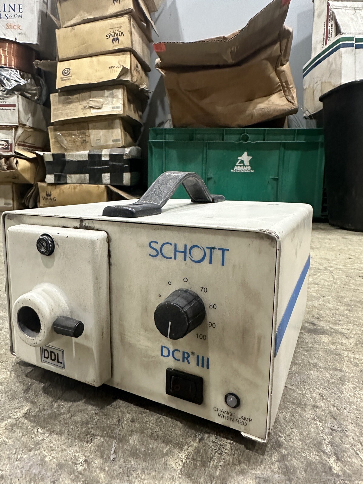 SCHOTT DCR III FIBER OPTIC 20800 90-250VAC 2.5A MAX