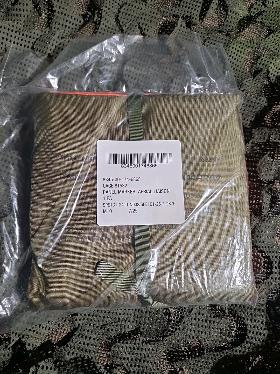 NEW/SEALED US Army VS17/GVX  8345-00-174-6865 Signal Panel Marker Survival
