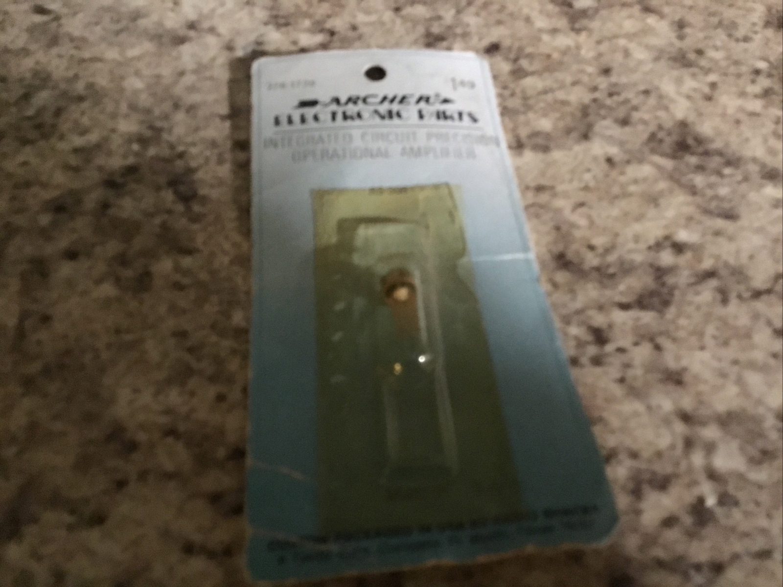 Integrated circuit IC operational amplifier RS308 RadioShack archer Radio shack
