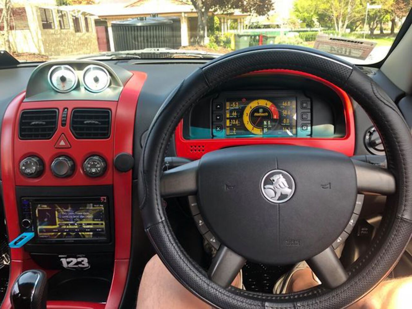 Holden Commodore VY / VZ Dash Mount Recessed for the Haltech iC-7 (display not i