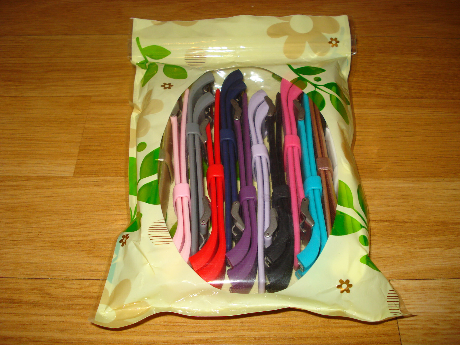 New Ouwegaga Wrist Band Lot of 12pcs for Fitbit Charge 3/4, Water Resistant
