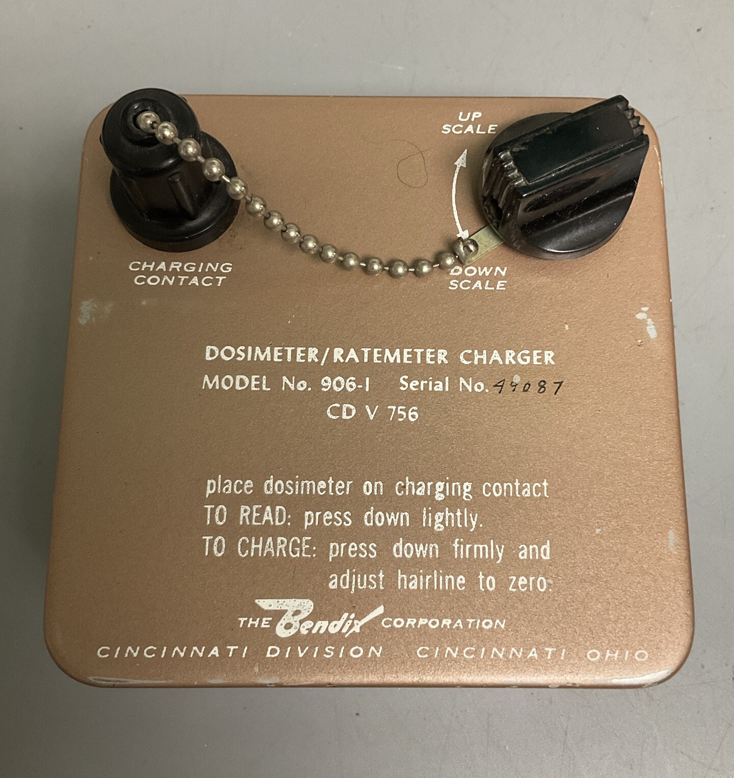 Bendix CDV756 Personal Dosimeter/Ratemeter Charger | Model 906-1