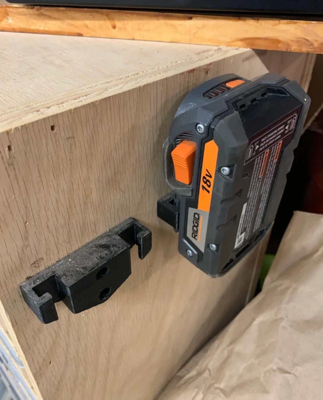 3d Printed Ridgid 18v Battery Mount