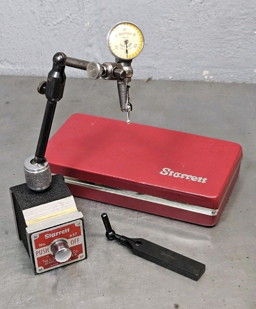 Starrett No. 657A magnetic base with No. 711 last word indicator - Made in U.S.A