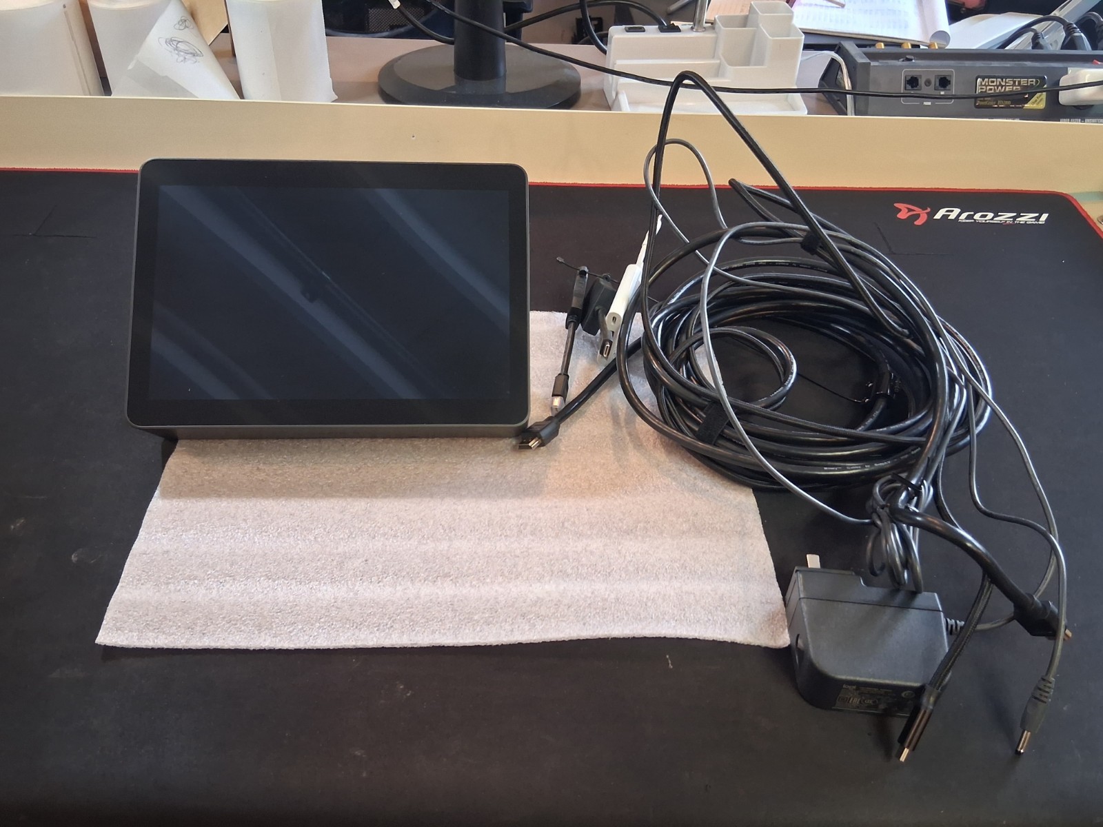 LOGITECH TAP VU0053 TOUCH CONTROLLER w/ Cables