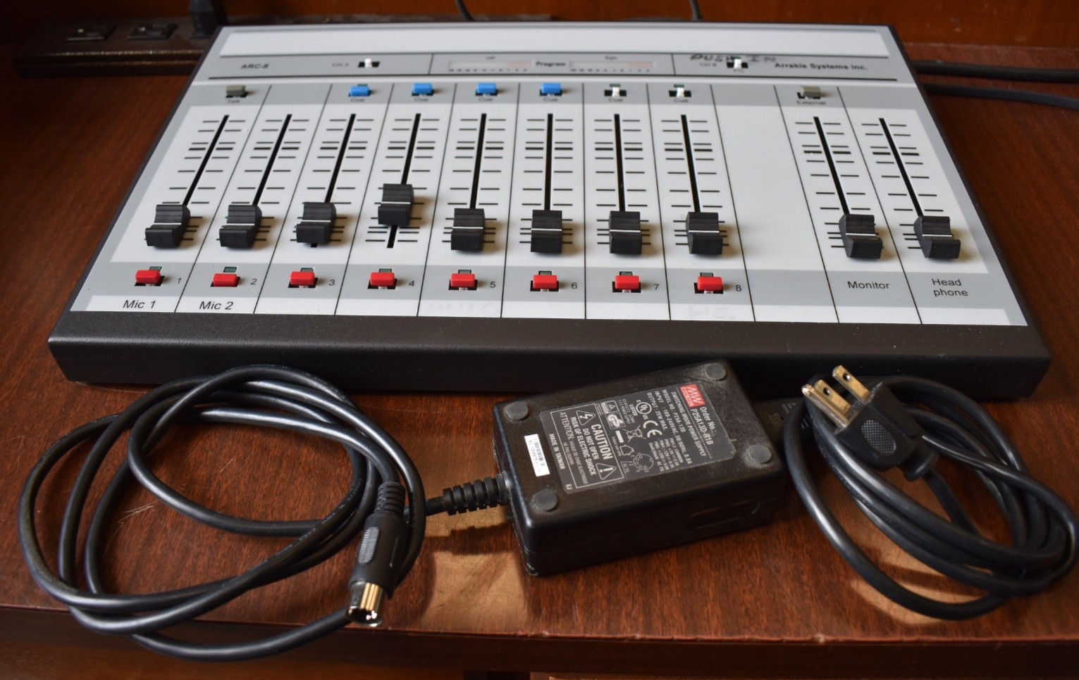 Arrakis Systems ARC-8 Mixing Board Model# ARR1404233 USED