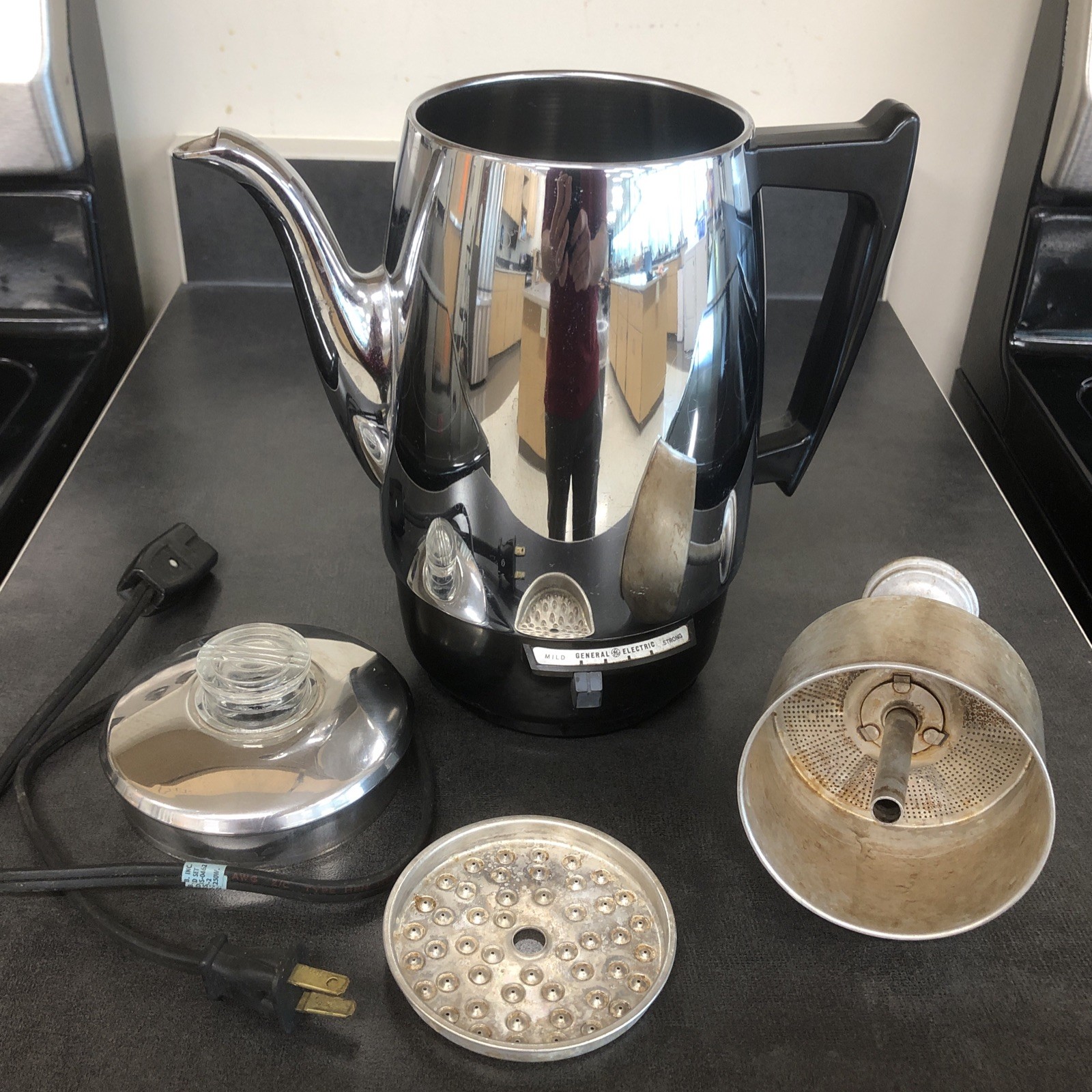 Vtg General Electric GE Stainless Steel 12-Cup Percolator Coffee Pot #36P12 Work