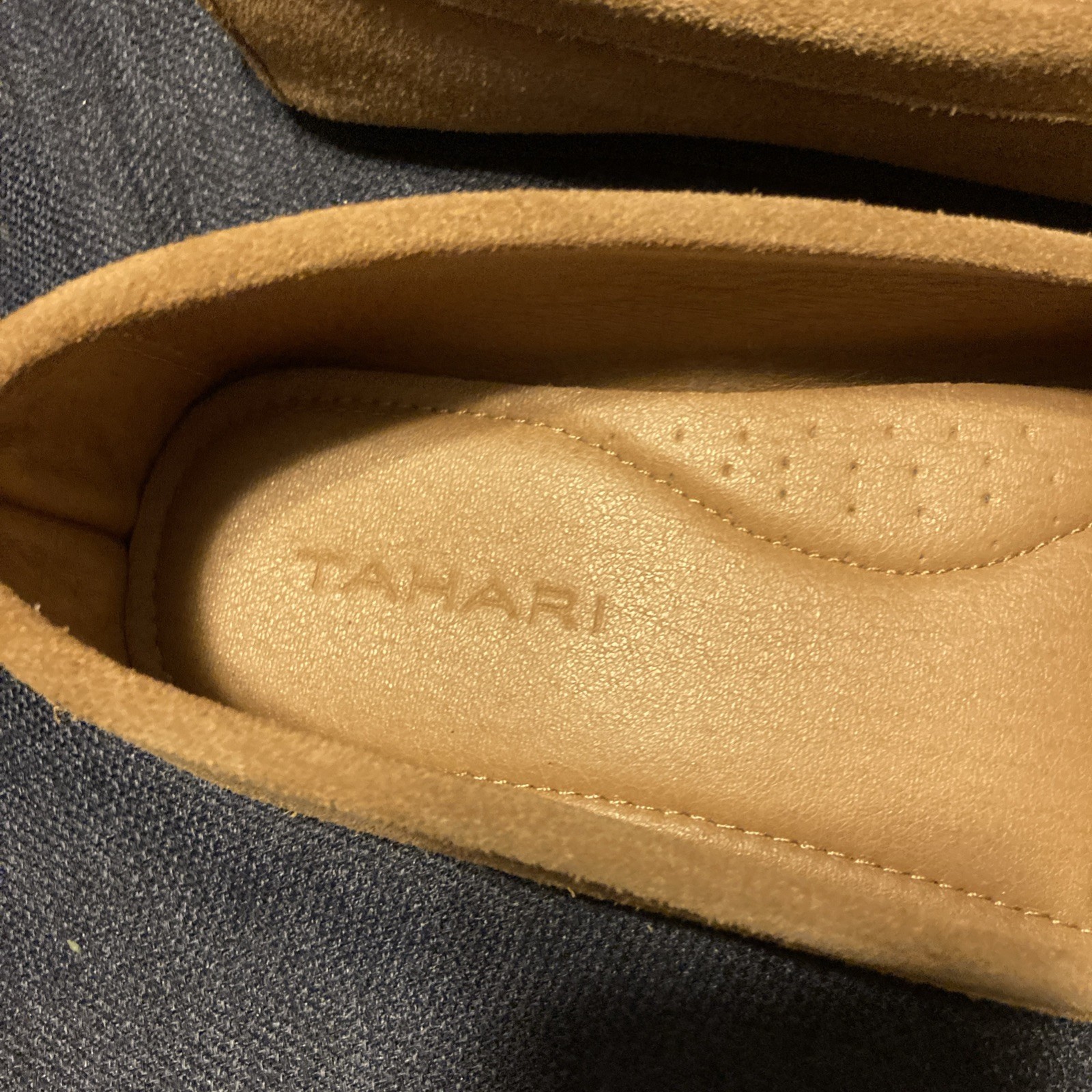 Tahari Driving Shoes Size 9