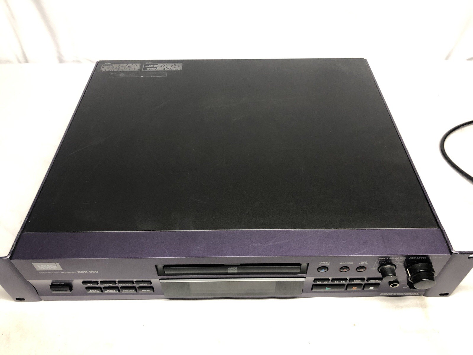 HHB PROFESSIONAL  COMPACT DISC RECORDER -CDR 850 Rec Works (No Remote)