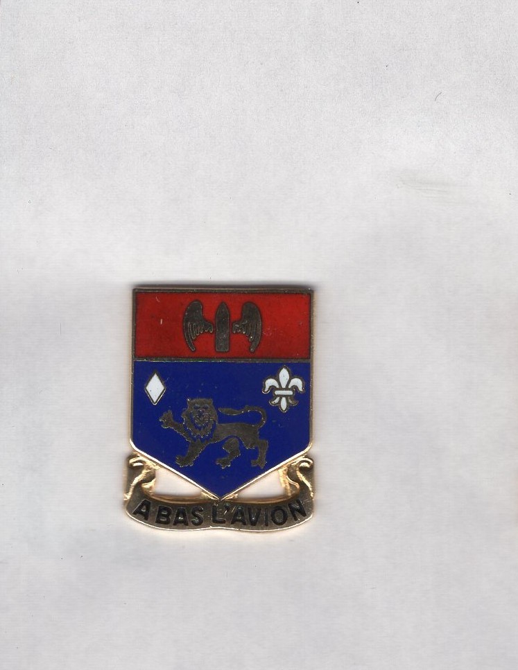 US Army 197th Field Artillery FA crest DUI clutchback c/b badge G-23