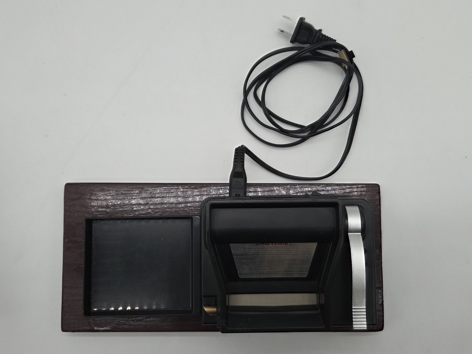 Modified Powermatic 2 Plus Cigarette Injector Machine