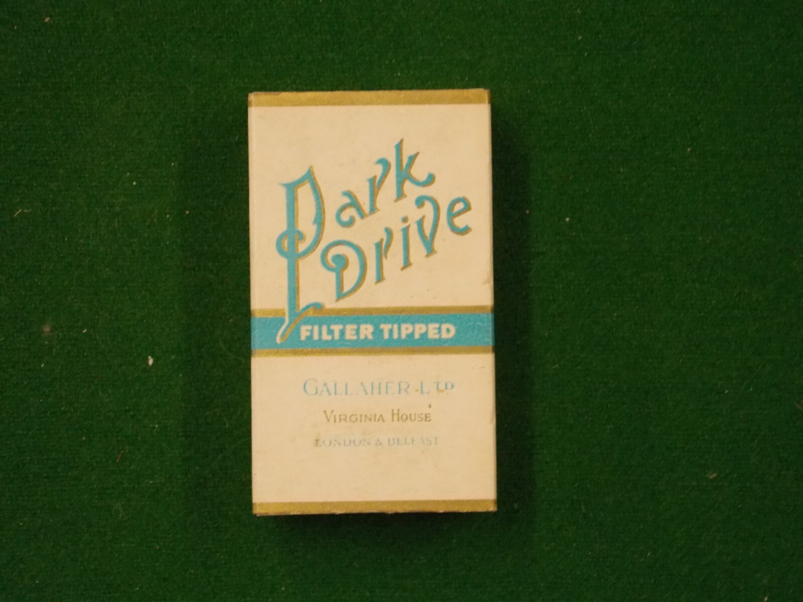 Vintage Gallaher Park Drive Empty Cigarette Packet Box
