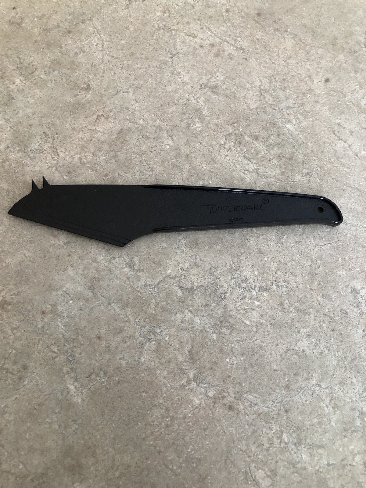 Tupperware Cheese Knife Black NEW!