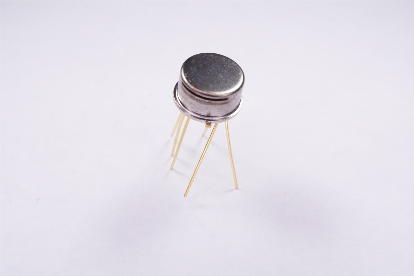 HIH-3602-L Honeywell Relative Humidity Sensor IC RH TO-39 2% Linear Voltage NOS