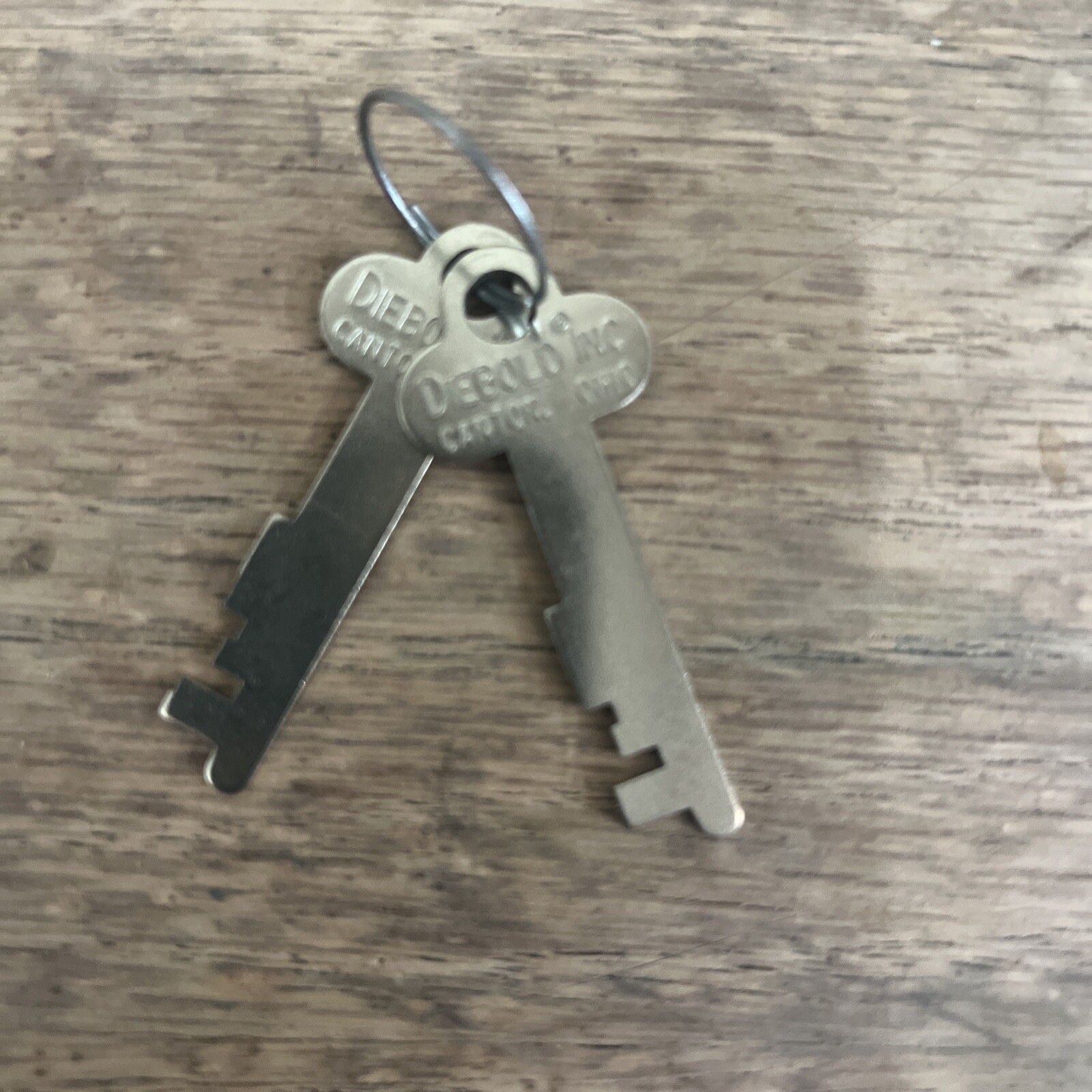 2x Diebold 17570 Safe Deposit Keys Pre-Cut 11032871G 0.06"T x 0.38"W