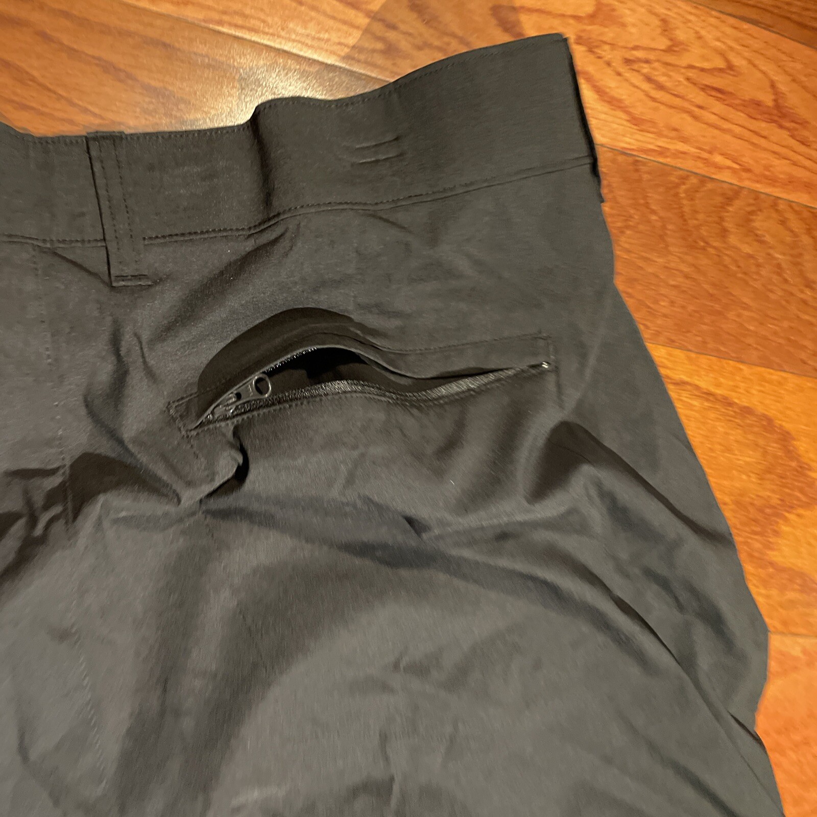 NWT Mens George Solid Black Flat Front Stretch Utility Shorts Size 42