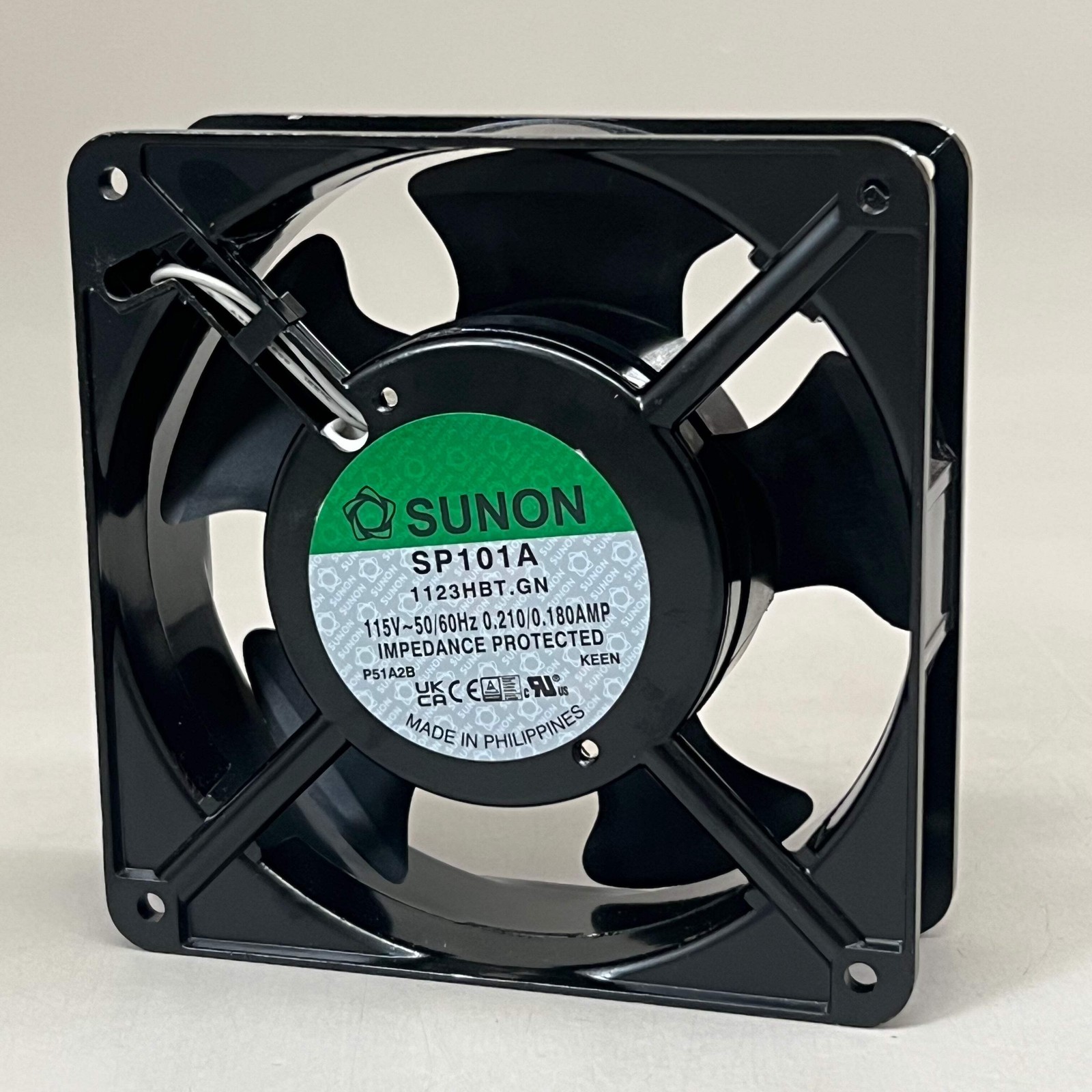 SUNON SP Series 2550/2900 Vac Sleeve Bearing Fan 120X120X38Mm SP101A-1123HST.GN