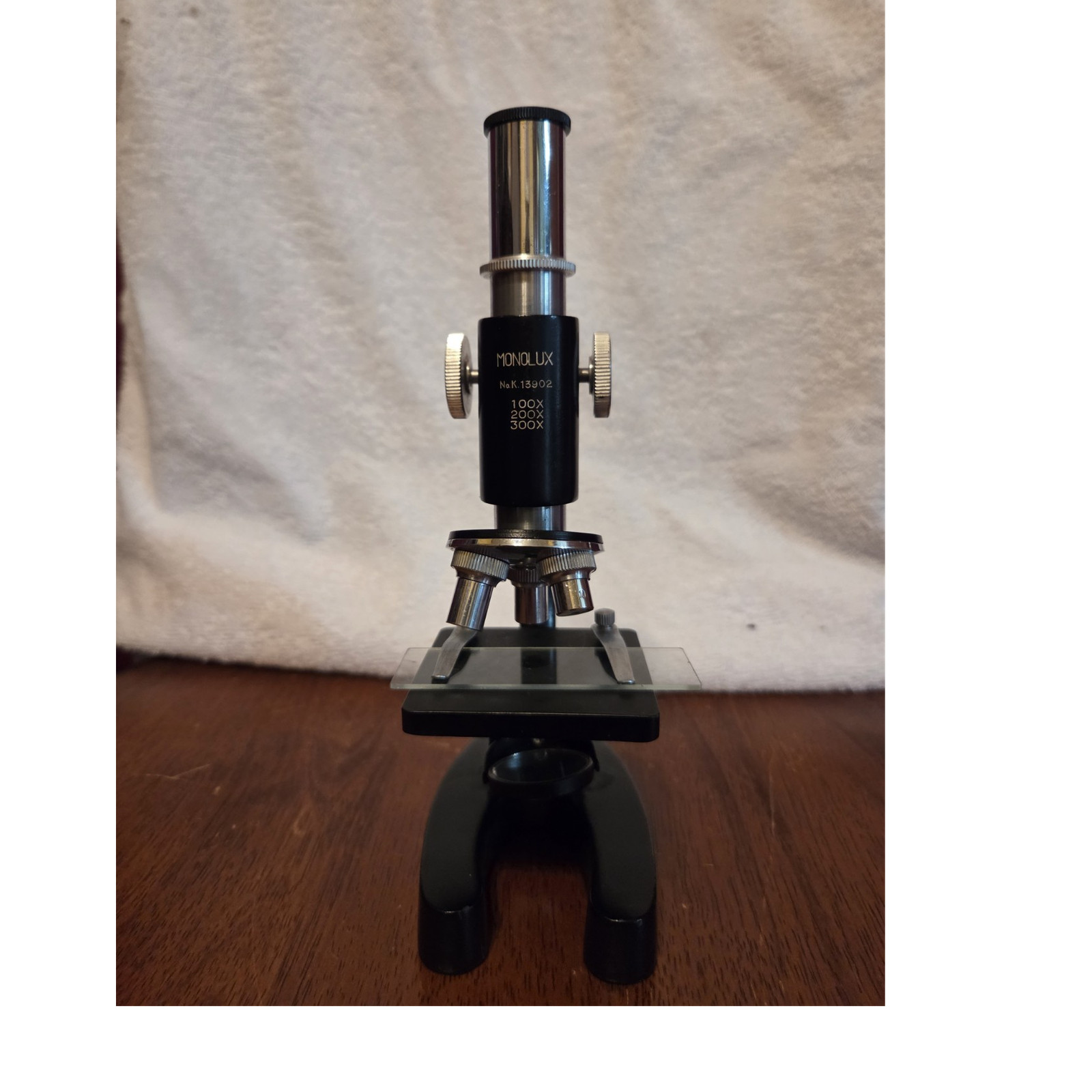 Vintage Monolux No. K13902 Microscope 100x 200x 300x Made in Japan Metal