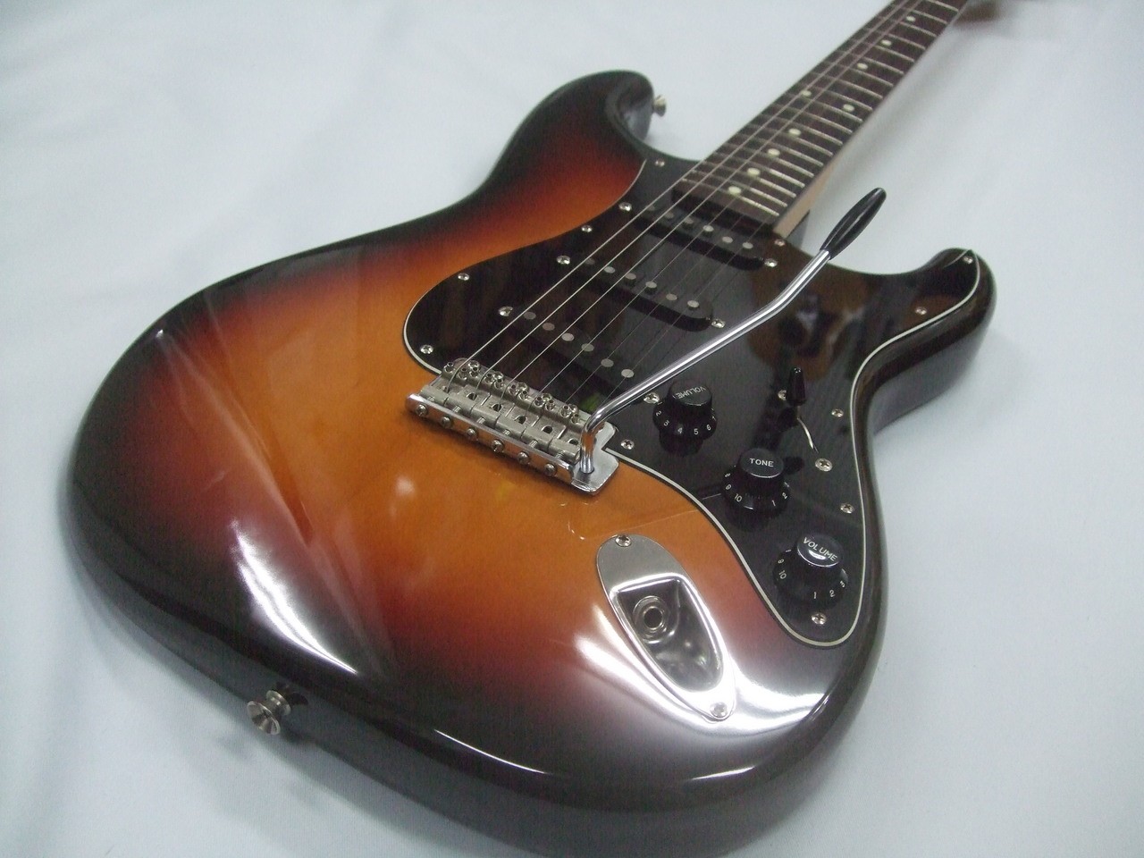 Fender Japan ST62-53 (1990) (no260731)