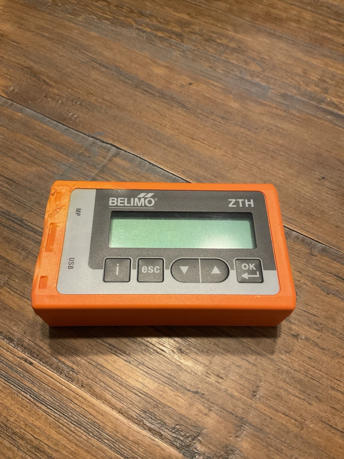BELIMO Service tool, Programming ZTH US Slight Corner Damage