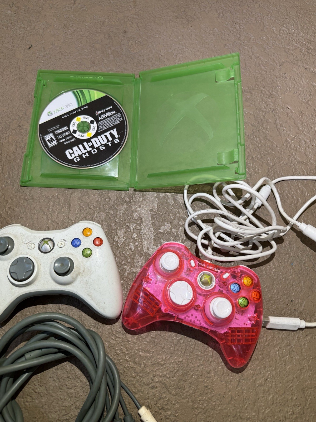 Xbox 360 Lot – 2 Controllers, Power Supply AV Cable, Charging Dock, Kinect power