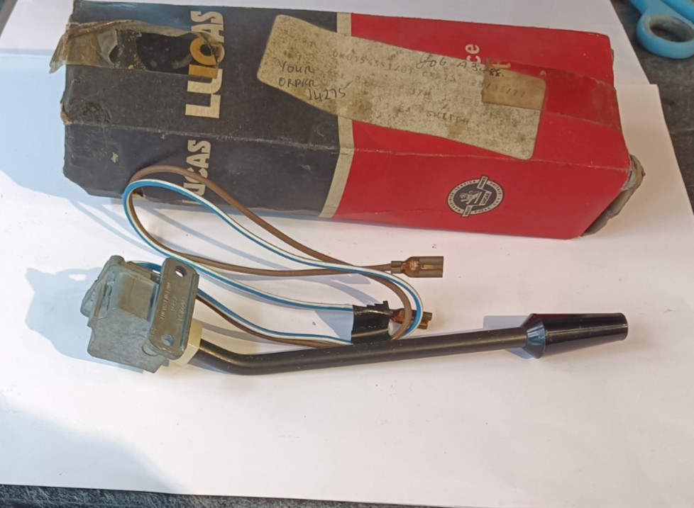 BMC J U VAN LUCAS FLASHER SWITCH NEW OLD STOCK