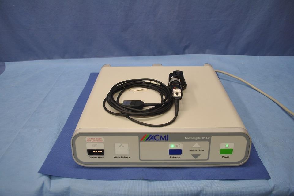 CIRCON ACMI IP 4.2 MICRODIGITAL CAMERA SYSTEM WITH BASE AND BEAM SPLITTER UROLOG