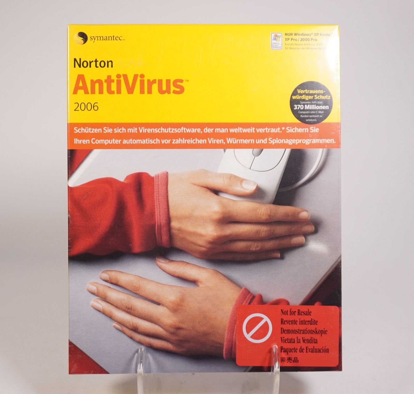 3pc Bundle Norton AntiVirus 2006 2007 Internet Security 2006 Special Edition