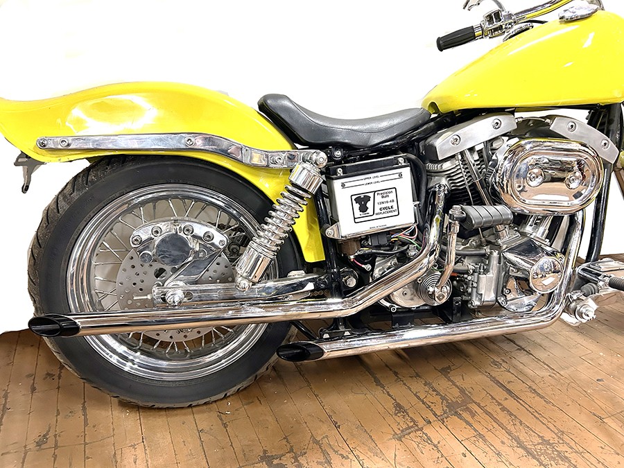 MCM Exhaust Drag Pipe Set with Black Tips for Harley-Davidson