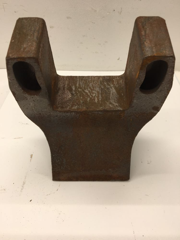 Eaton Torque Rod Bracket 302170 (338-10255)