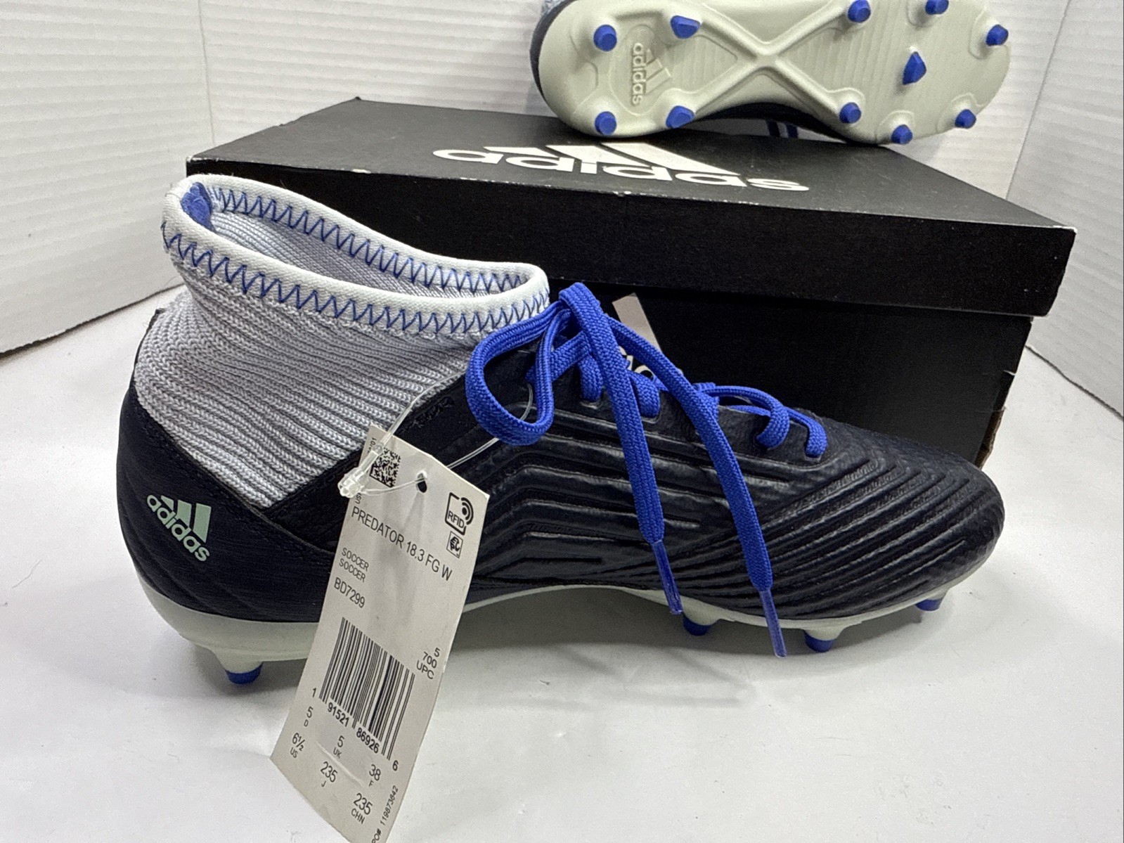 NWT Adidas Predator 18.3 FG W Soccer Shoes Size 6.5
