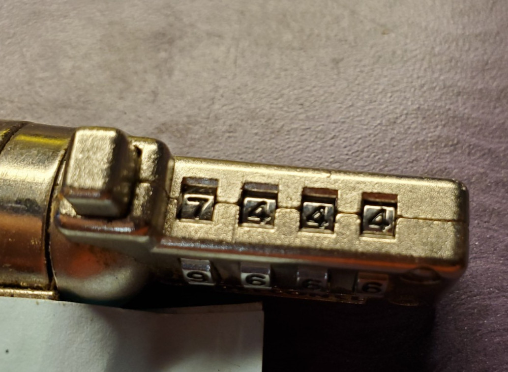 Cable. Computer Lock, K-Slot, Combonation Code