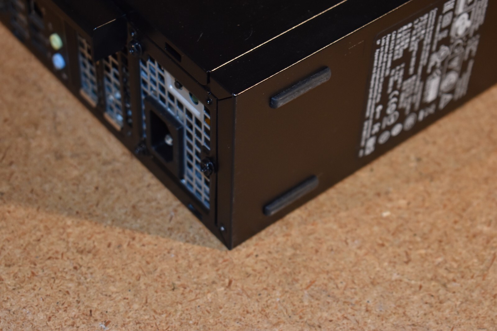 Dell Optiplex 9020 SFF Quad Core i7-4790 3.6GHz 32GB 2TB HDD Windows 7 64-bit