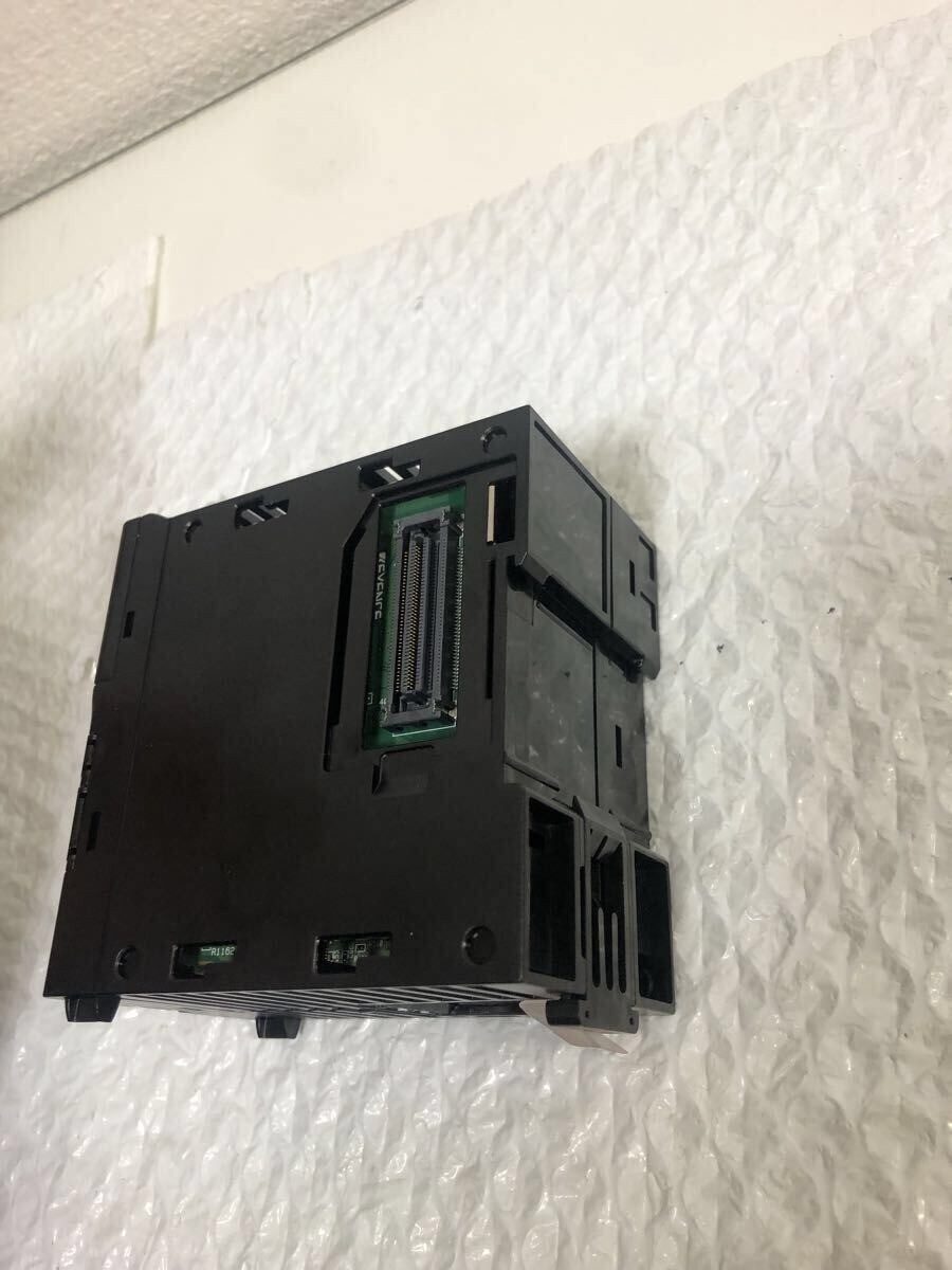 KEYENCE KV-7500 PLC Main Unit Controller 2020 Model Guaranteed USED