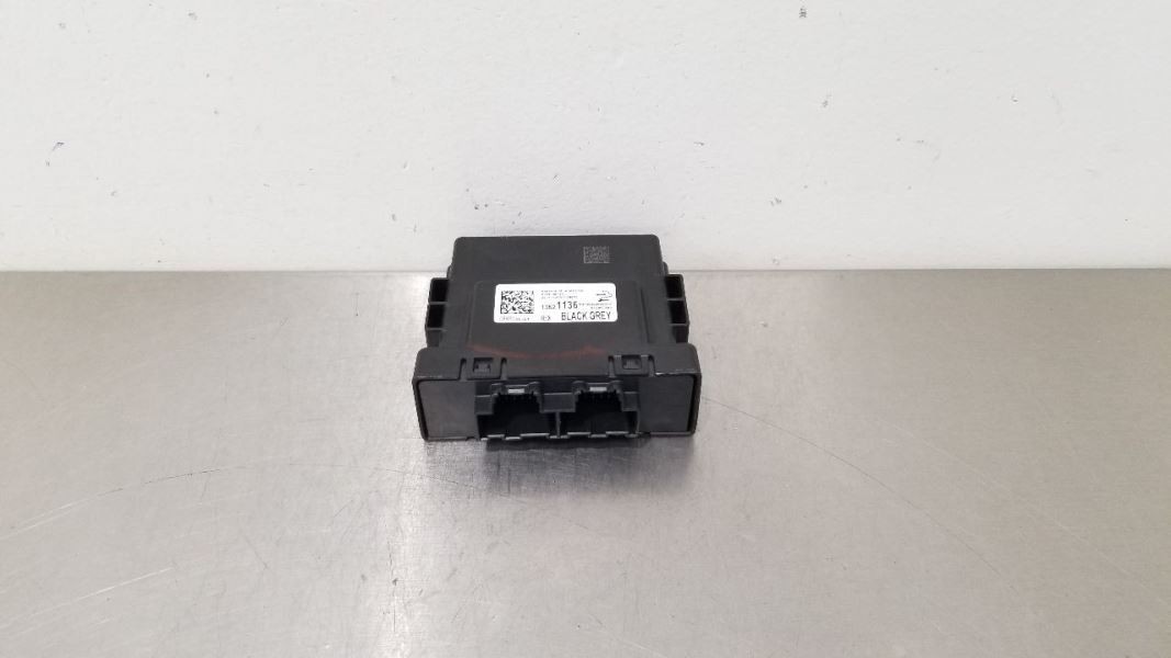 18 CHEVY CAMARO PARK ASSIST CONTROL MODULE 13521136