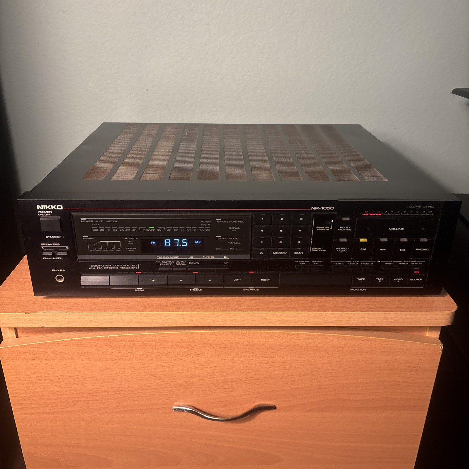 Vintage Nikko NR-1050 Computer Controlled AM/FM Stereo Receiver Tested-Works!