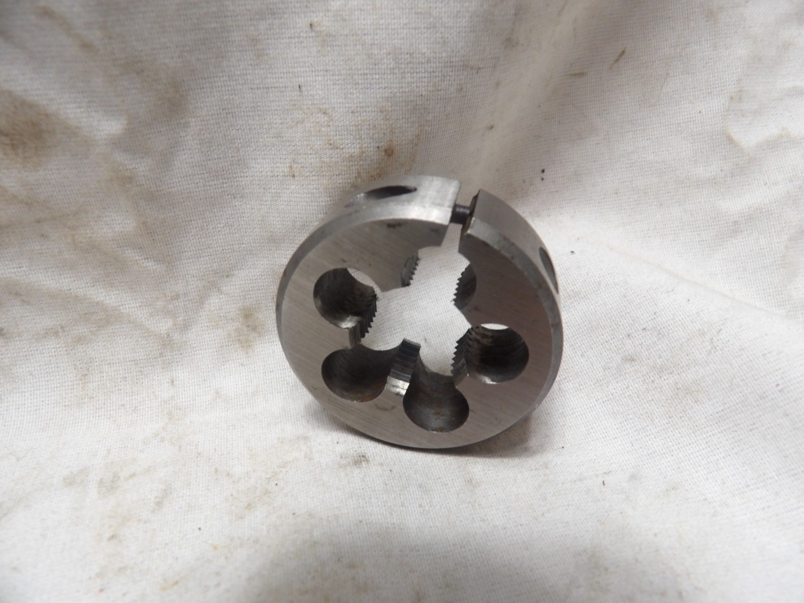 Split Die 5/8"-18 UNF Diameter 1-1/2"