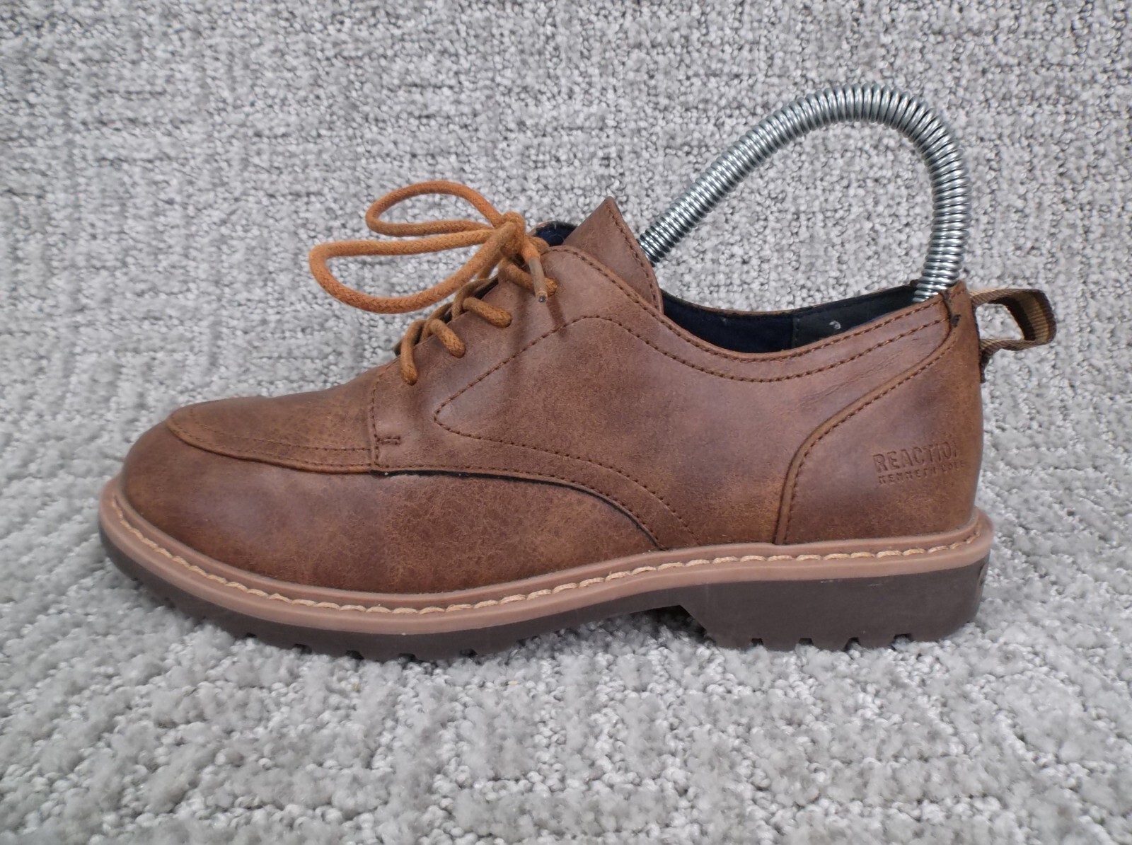 Kenneth Cole Reaction Leather Lace Up Oxford Dress Shoe Brown Size 3 women's