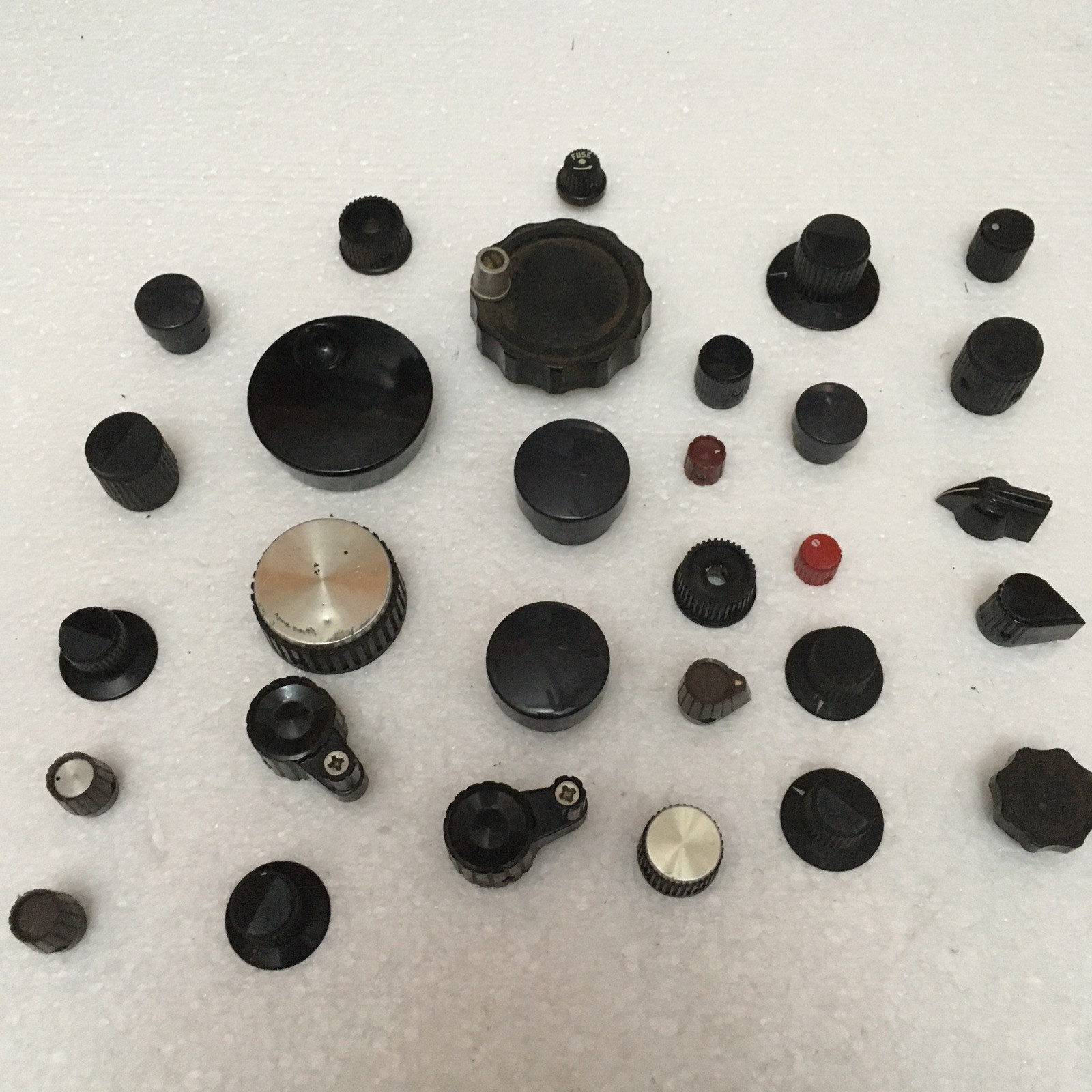 Vintage Electronic Knob Lot Quantity 30 Lot 2