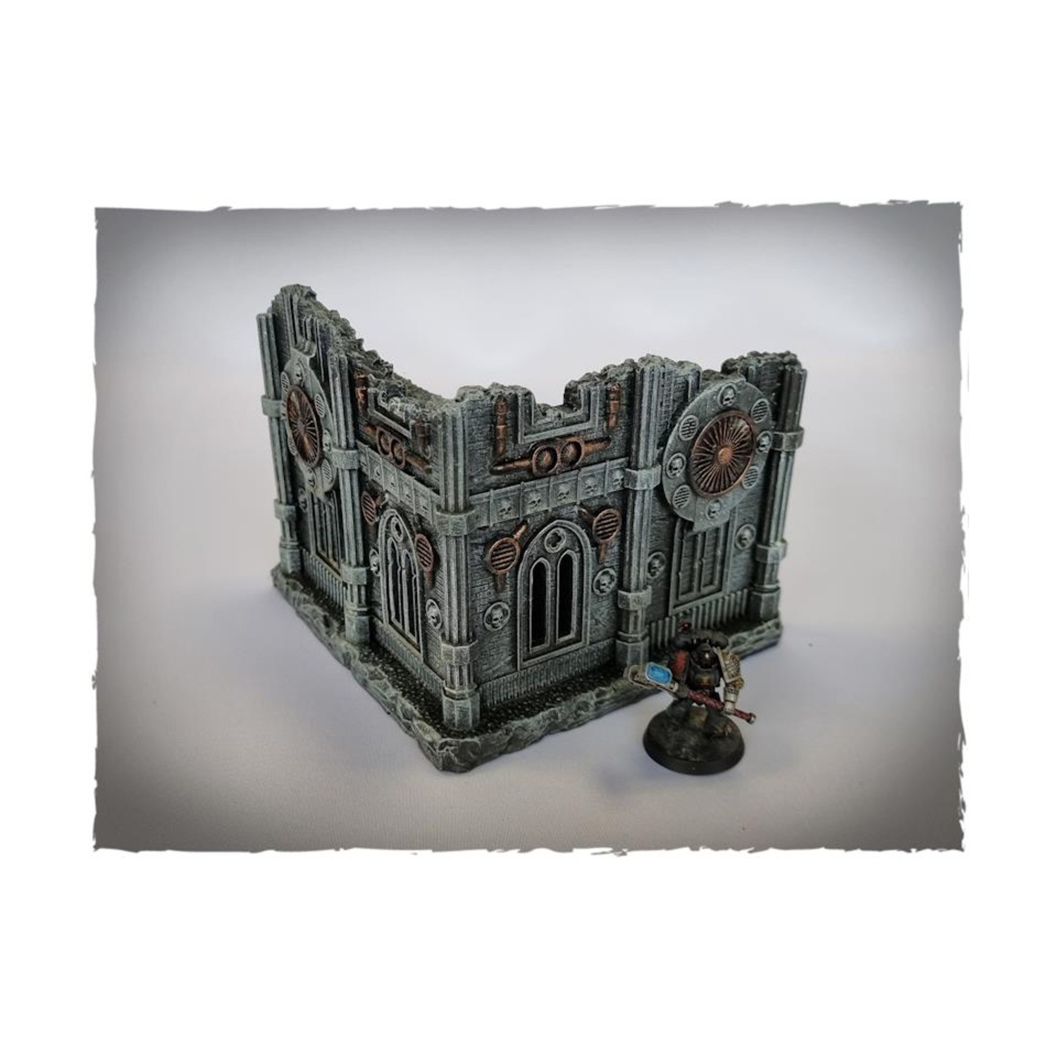 Deep Cut Terrain Gothic Ruins #2 (Pre-Painted) New
