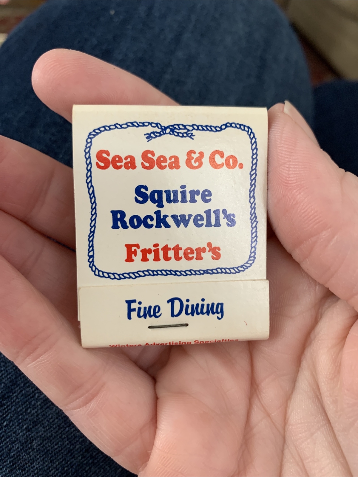 Sea Sea & Co Squire Rockwell’s Fritters Vintage Souvenir Matchbook (BL)