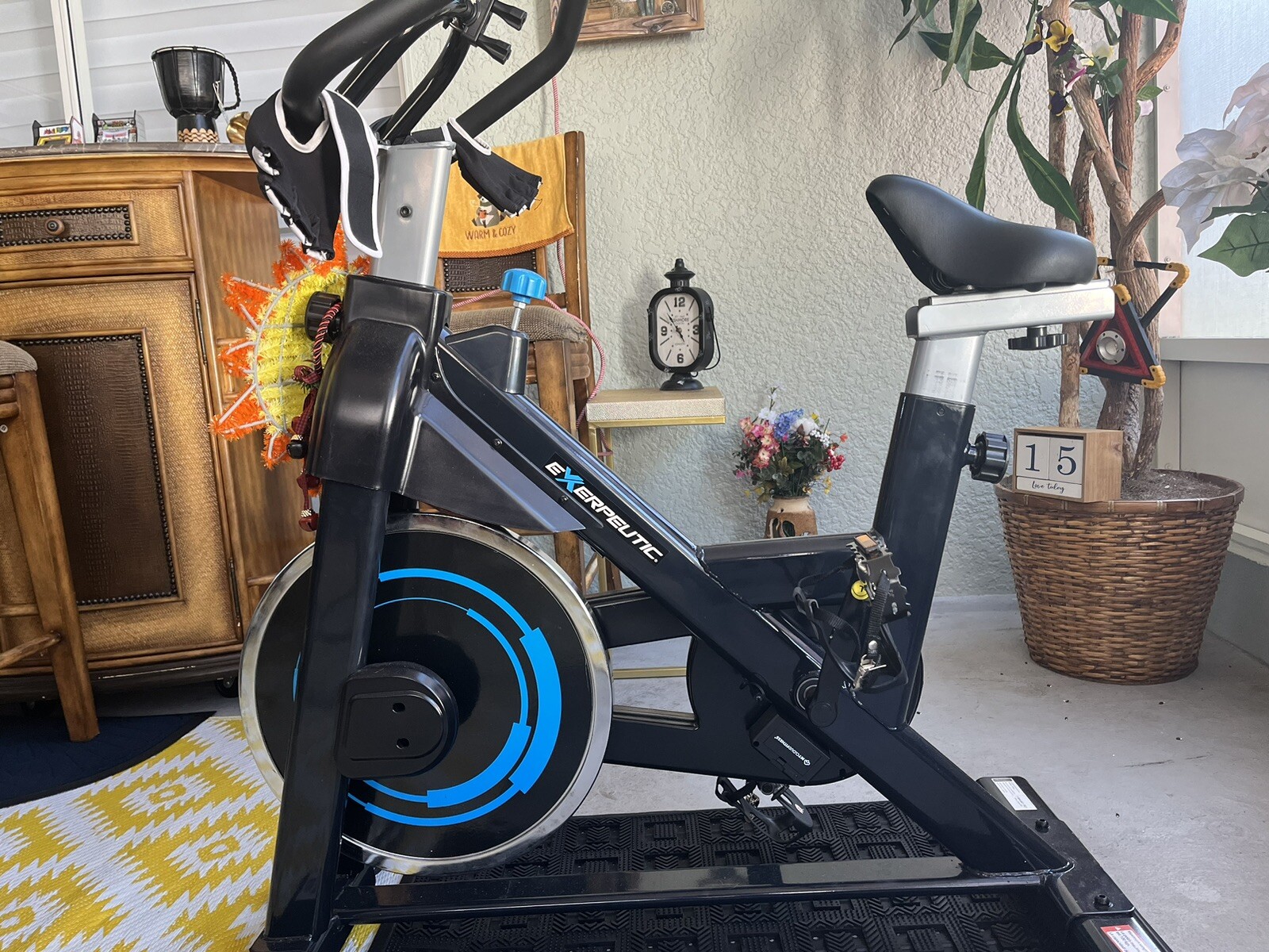 Exerpeutic Bluetooth Indoor Cycling Bike with MyCloudFitness App (4208)